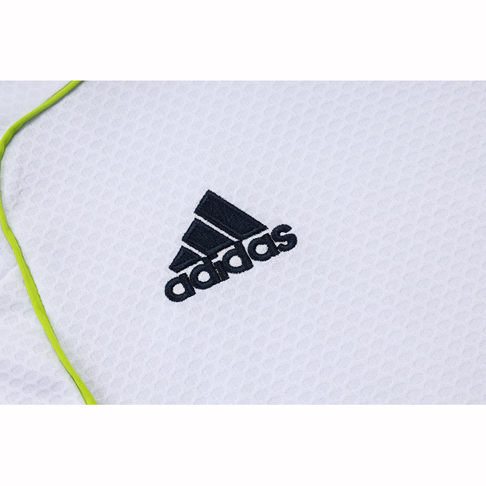 Tuta da Track
 Real Madrid 25/26 Manica Corta
 Bianco
 - Pantaloncini
